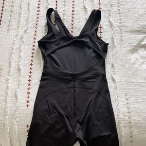 Lululemon Wunder Train Bodysuit 25”, size 6